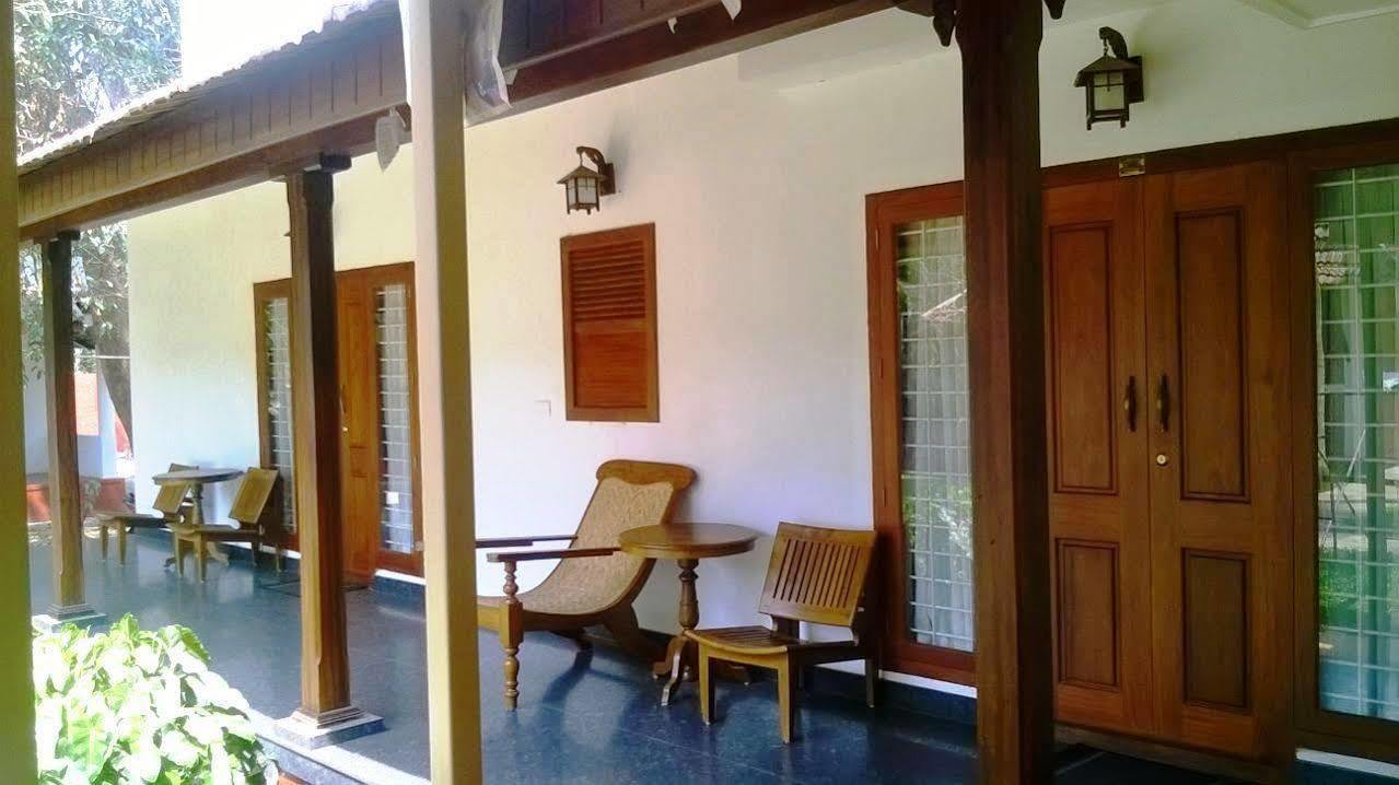 El Oceano Beach Villas Alappuzha Exteriör bild